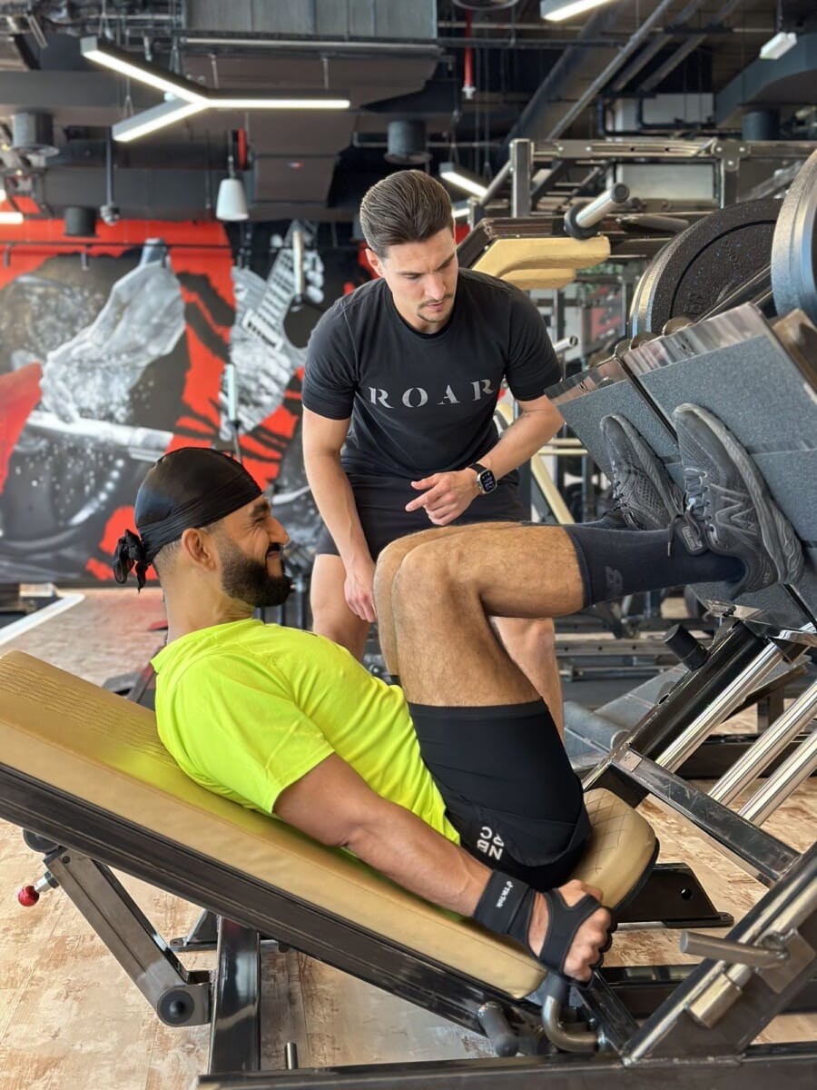One-on-one personal training session at Roar Fitness Dubai gym